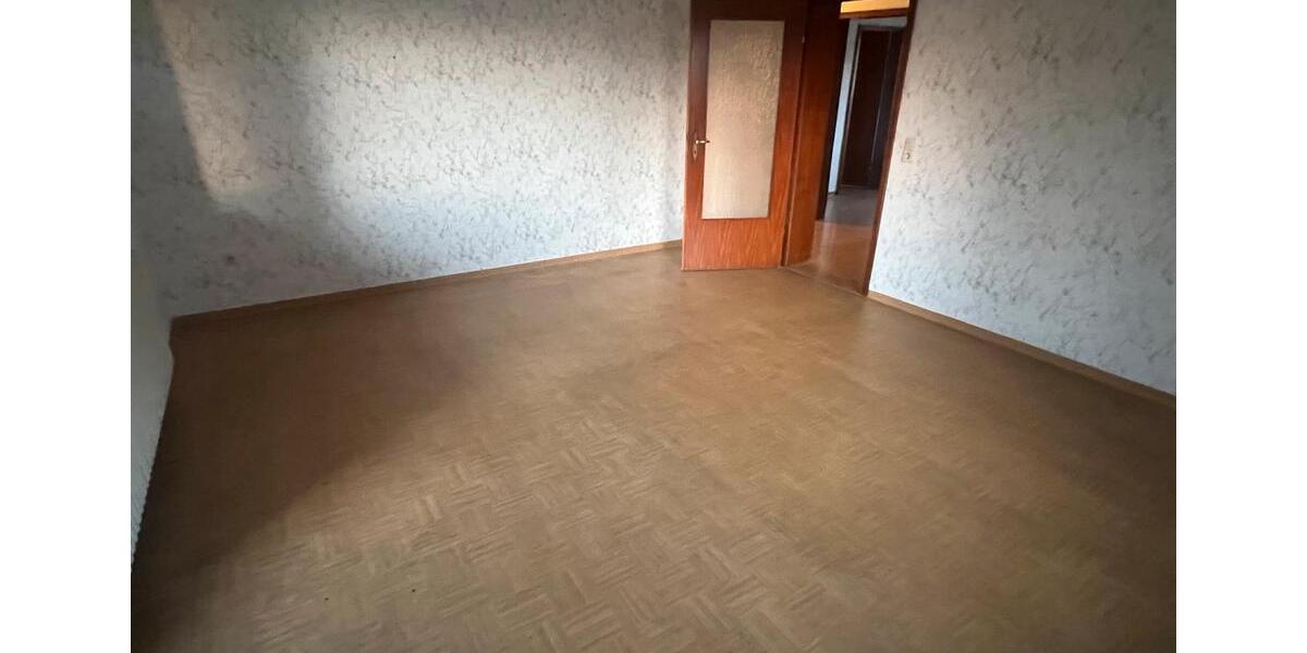 Etagenwohnung Haibach - 4 Zimmer, 93 m&sup2;, 1.350&euro; | Angebot:26021038