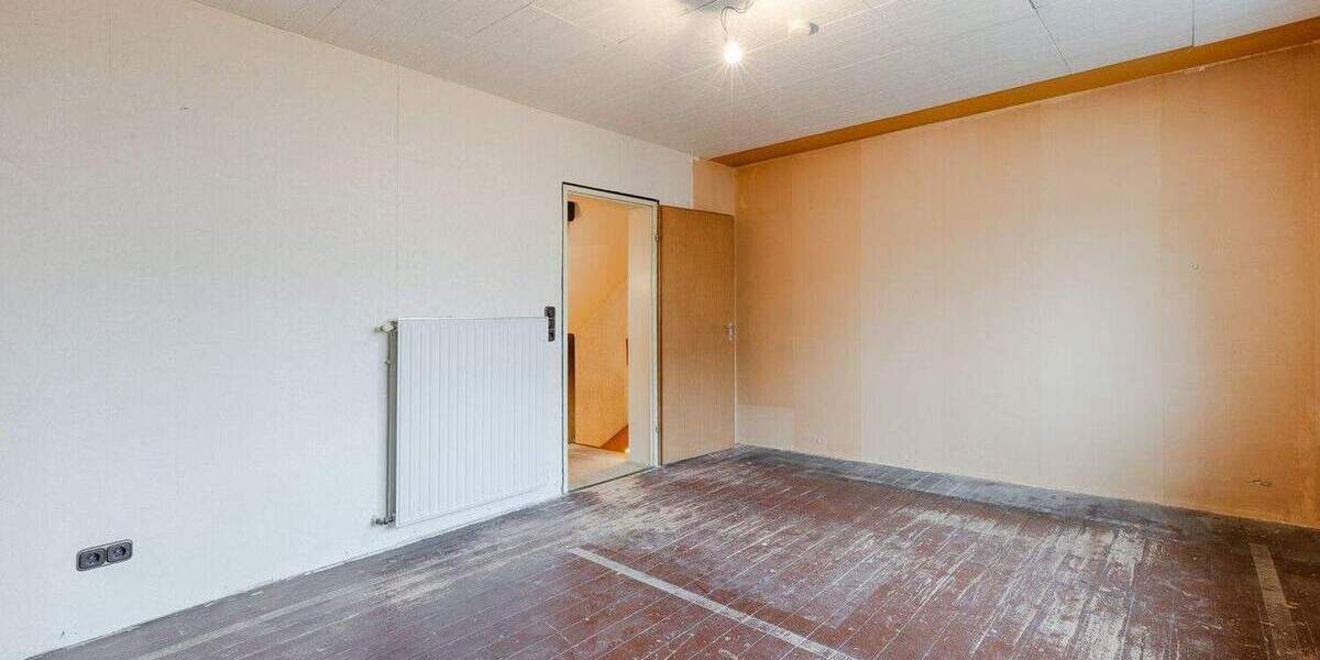 Reihenmittelhaus Frankfurt am Main Dornbusch - 4 Zimmer, 102 m&sup2;, 530.000&euro; | Angebot:25663785