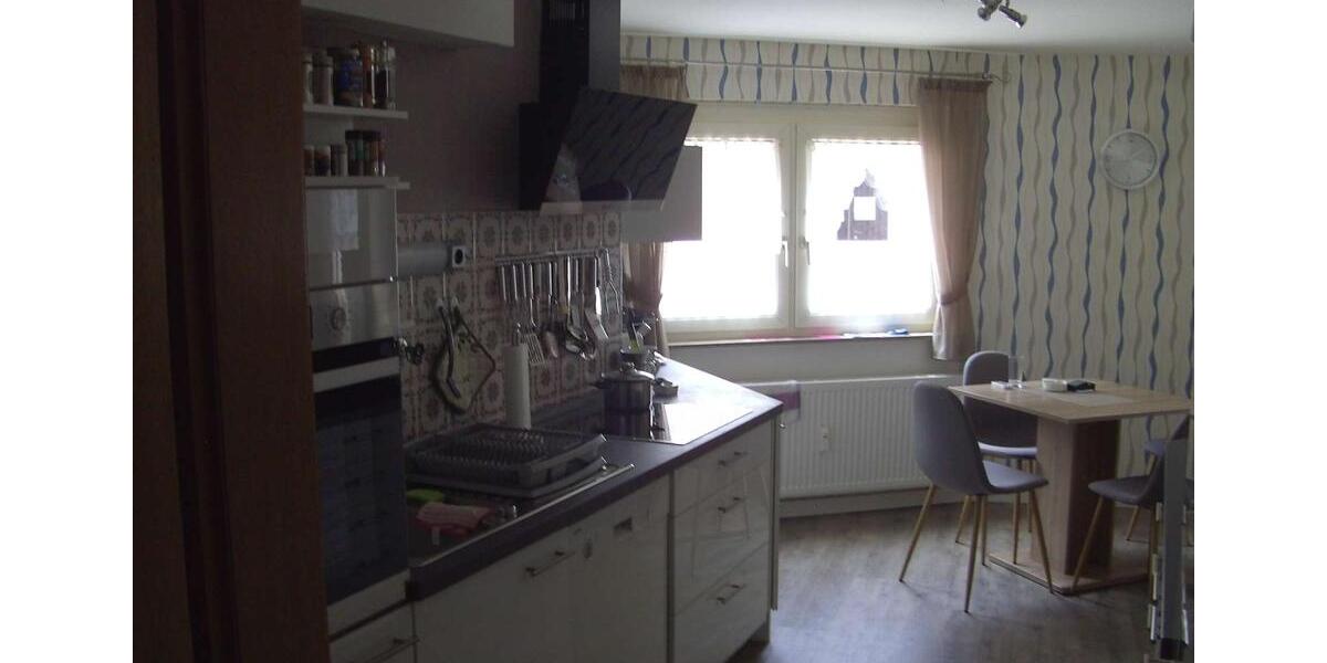 Etagenwohnung Wöllstadt - 3 Zimmer, 110 m&sup2;, 1.000&euro; | Angebot:25928713