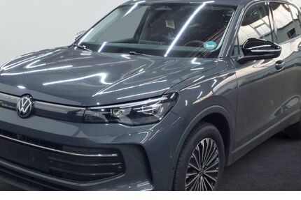 VW Tiguan 26.000 km 31.449 &euro; Büdingen-Düdelsheim 63654