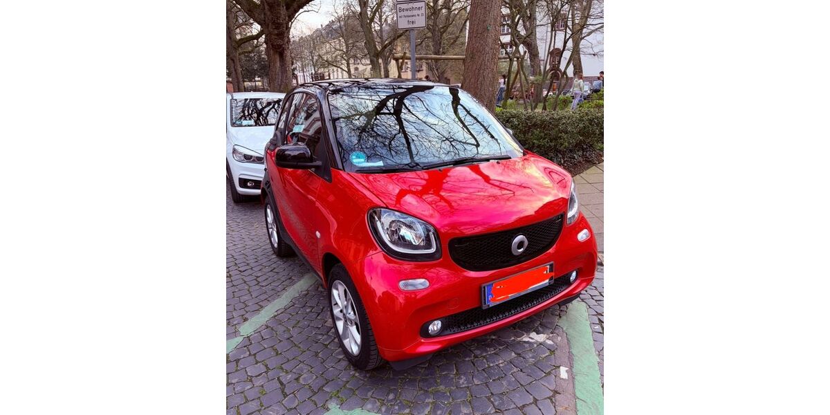 Smart ForTwo 102.000 km 5.750 &euro; Frankfurt 60389