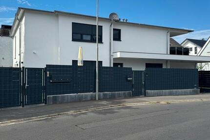 Haus Gründau - 1 Zimmer, 330 m&sup2;, 1.100.000&euro; | Angebot:26920383