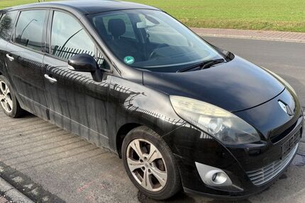 Renault Scenic 229.567 km 2.990 &euro; Hanau 63452