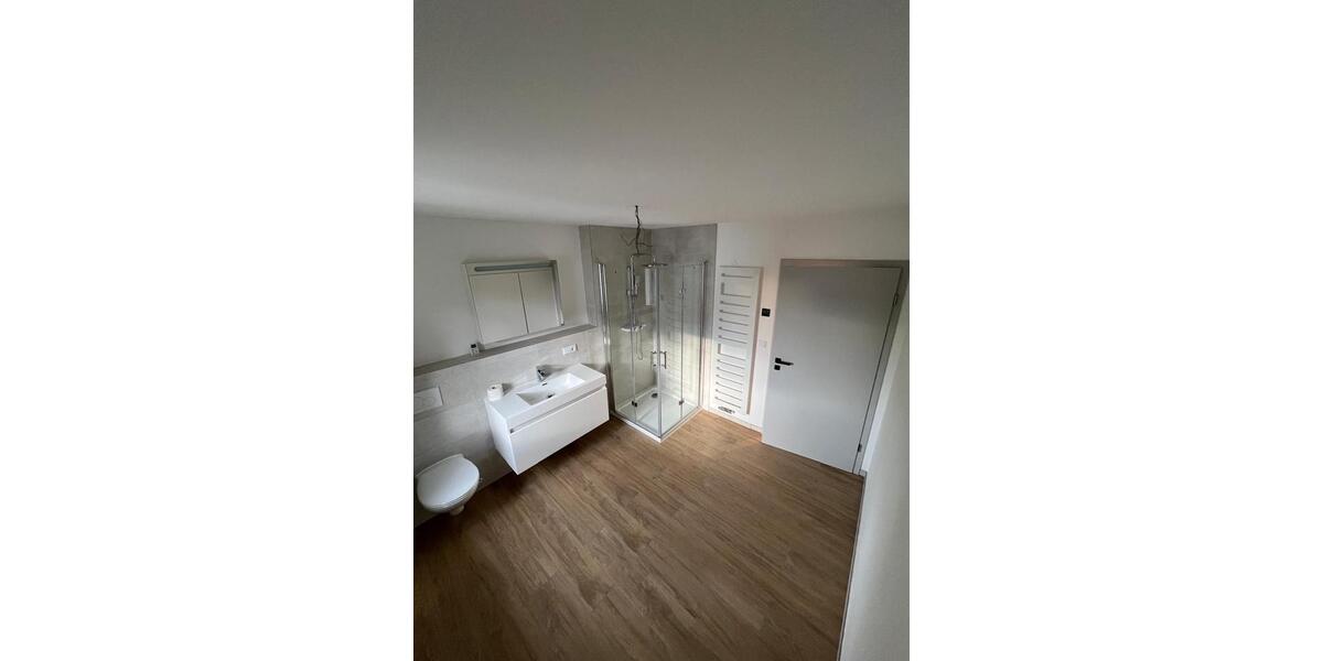Etagenwohnung Karlstein am Main - 3 Zimmer, 87 m&sup2;, 1.190&euro; | Angebot:25931410