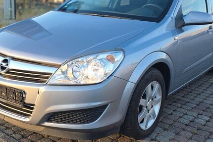 Opel Astra 84.500 km 5.300 &euro; Kleinostheim 63801