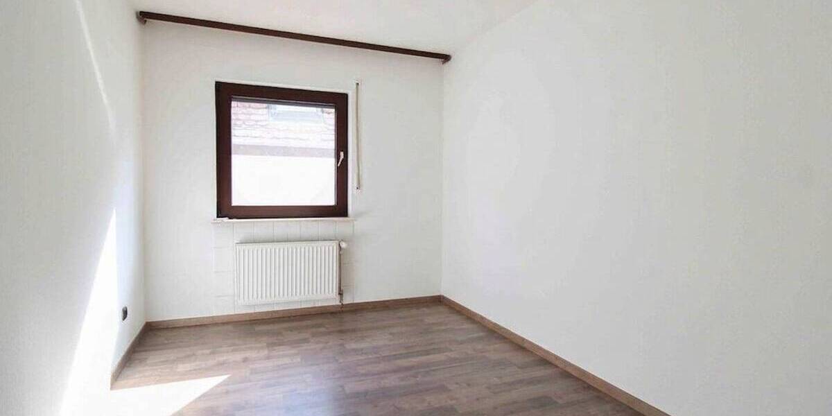 Etagenwohnung Frankfurt am Main Seckbach - 3 Zimmer, 94 m&sup2;, 495.000&euro; | Angebot:26028454