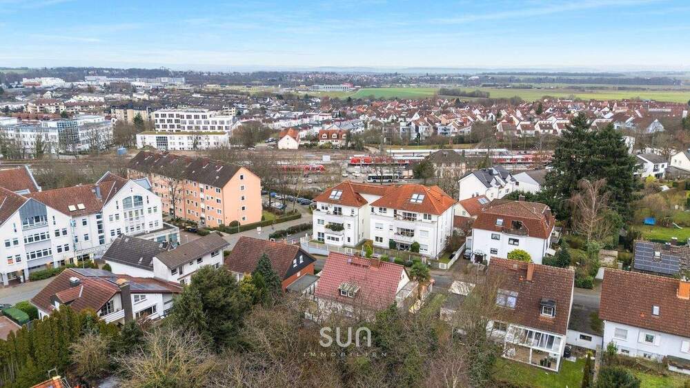 Mehrfamilienhaus, Wohnhaus Friedrichsdorf - 9 Zimmer, 214 m&sup2;, 799.000&euro; | Angebot:25737416