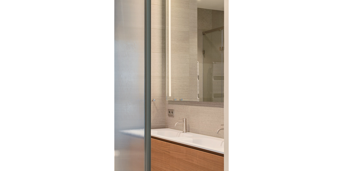 Etagenwohnung Frankfurt am Main Innenstadt - 3 Zimmer, 102 m&sup2;, 3.200&euro; | Angebot:25690844