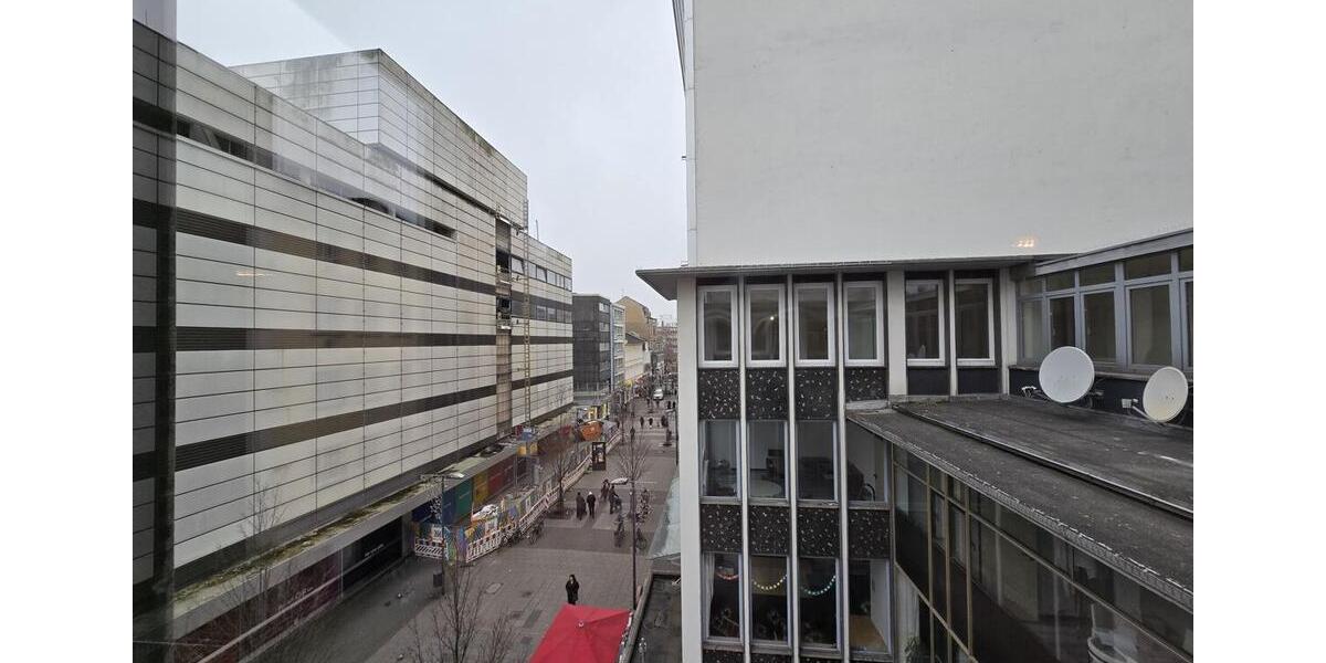 Einfamilienhaus Offenbach am Main - 5 Zimmer, 200 m&sup2;, 2.300&euro; | Angebot:25807440