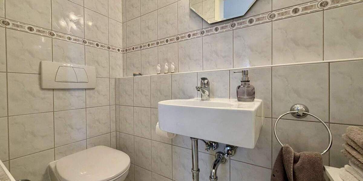 Etagenwohnung Offenbach Rumpenheim - 3 Zimmer, 83 m&sup2;, 329.000&euro; | Angebot:25802098