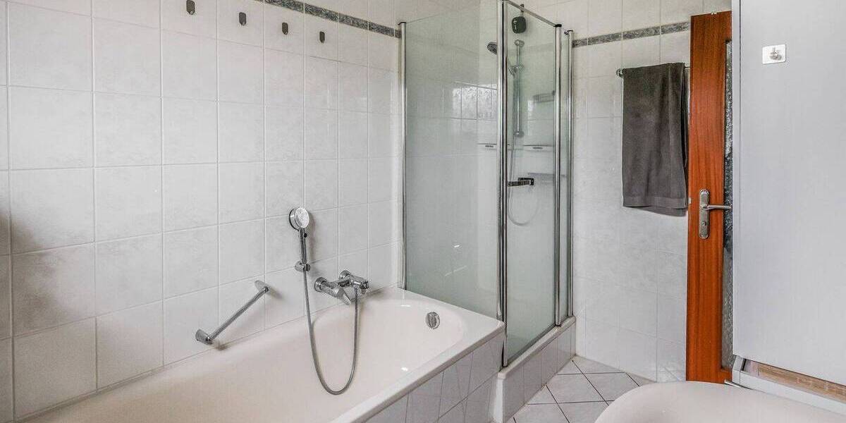 Etagenwohnung Obertshausen Hausen - 3 Zimmer, 100 m&sup2;, 410.000&euro; | Angebot:26073573