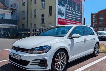 VW Golf 128.759 km 19.000 &euro; Maintal 63477