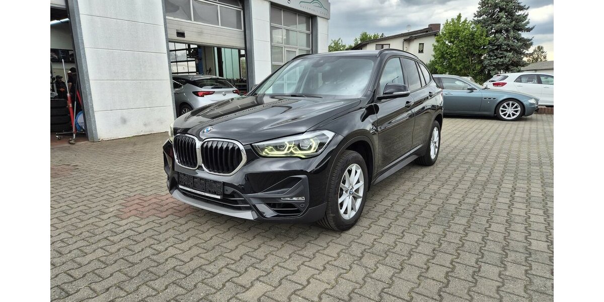 BMW X1 sDrive 18 i Advantage Automatic,Navi 68.650 km 21.690 &euro; Rodgau 63110