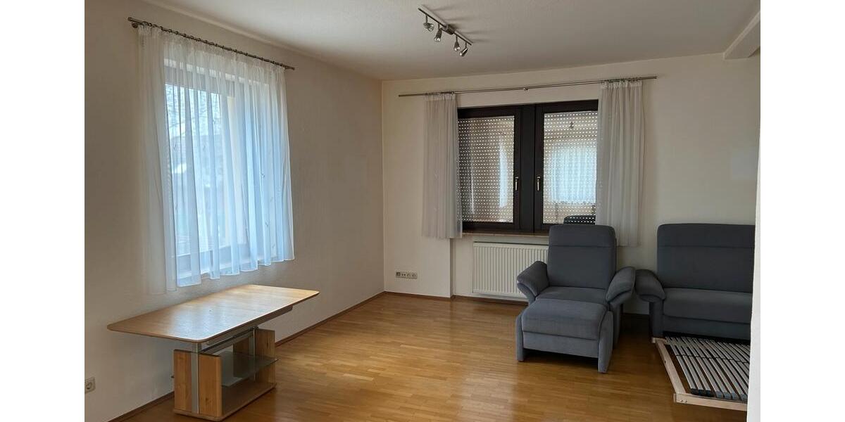 Etagenwohnung Frankfurt am Main Ost - 3 Zimmer, 86 m&sup2;, 1.300&euro; | Angebot:25965240