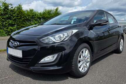 Hyundai i30 56.500 km 9.999 &euro; Hainburg 63512