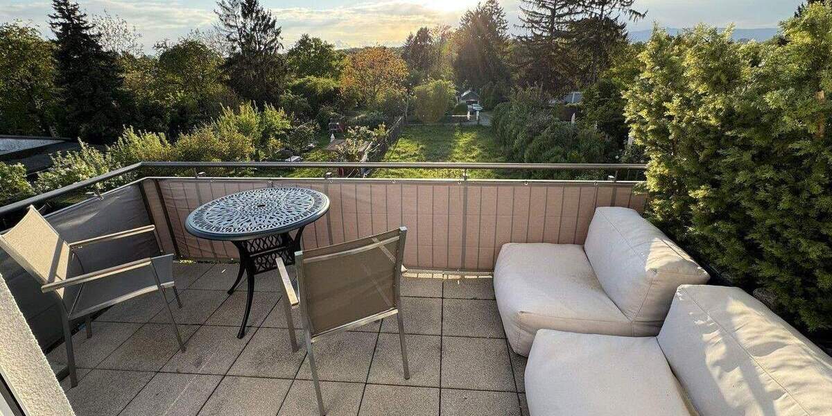 Etagenwohnung Frankfurt Ginnheim - 3 Zimmer, 86 m&sup2;, 569.000&euro; | Angebot:25782960