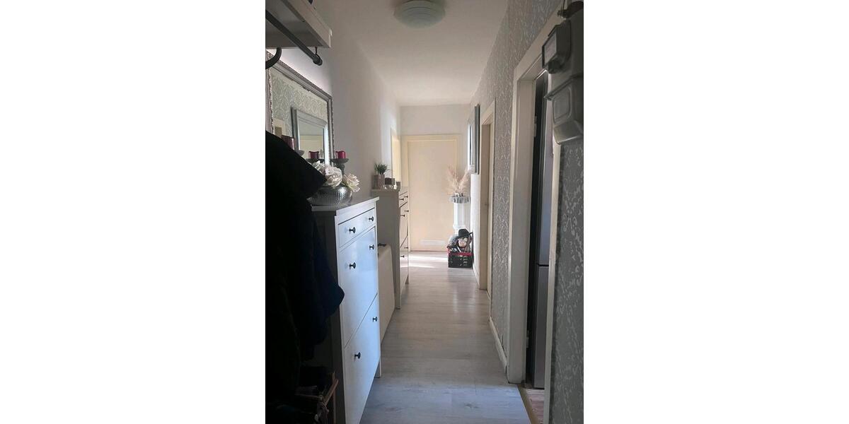 Etagenwohnung Frankfurt am Main Innenstadt - 3 Zimmer, 62 m&sup2;, 1.300&euro; | Angebot:25284557