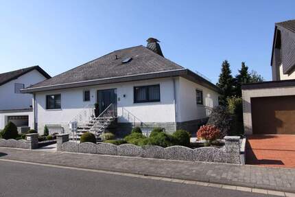 Haus Friedberg Ockstadt - 7 Zimmer, 213 m&sup2;, 799.000&euro; | Angebot:25691964