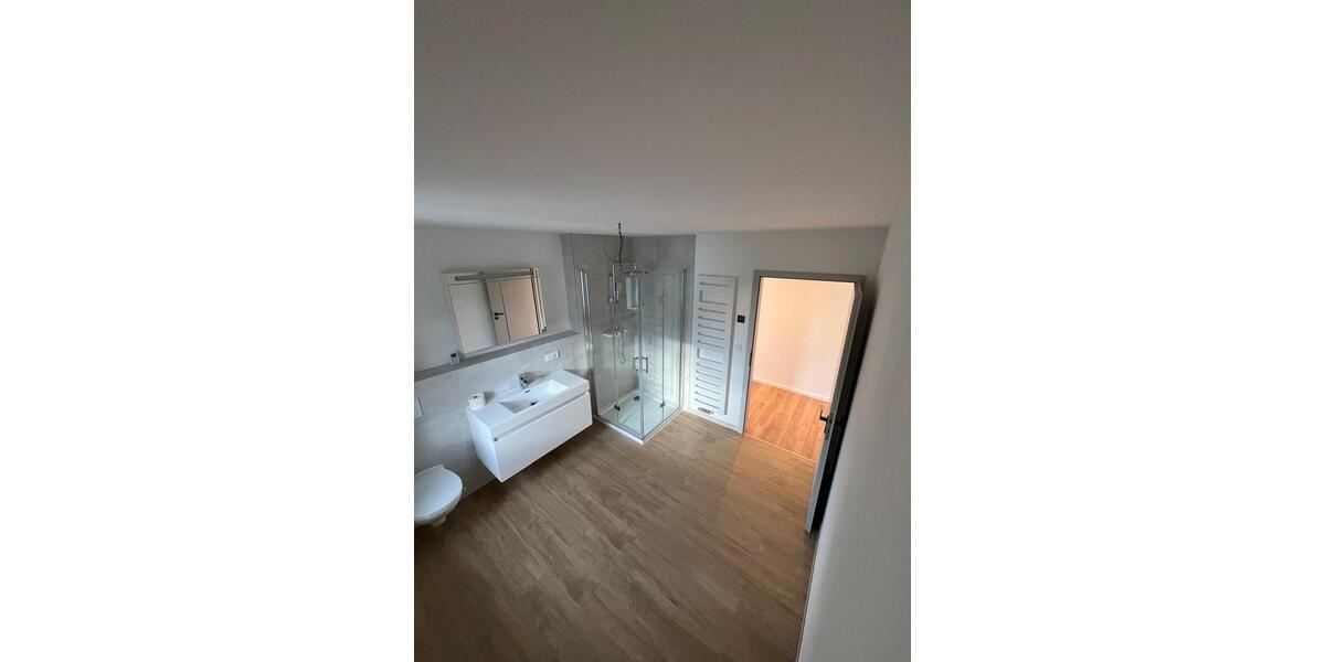 Etagenwohnung Karlstein am Main - 3 Zimmer, 87 m&sup2;, 1.190&euro; | Angebot:25931410