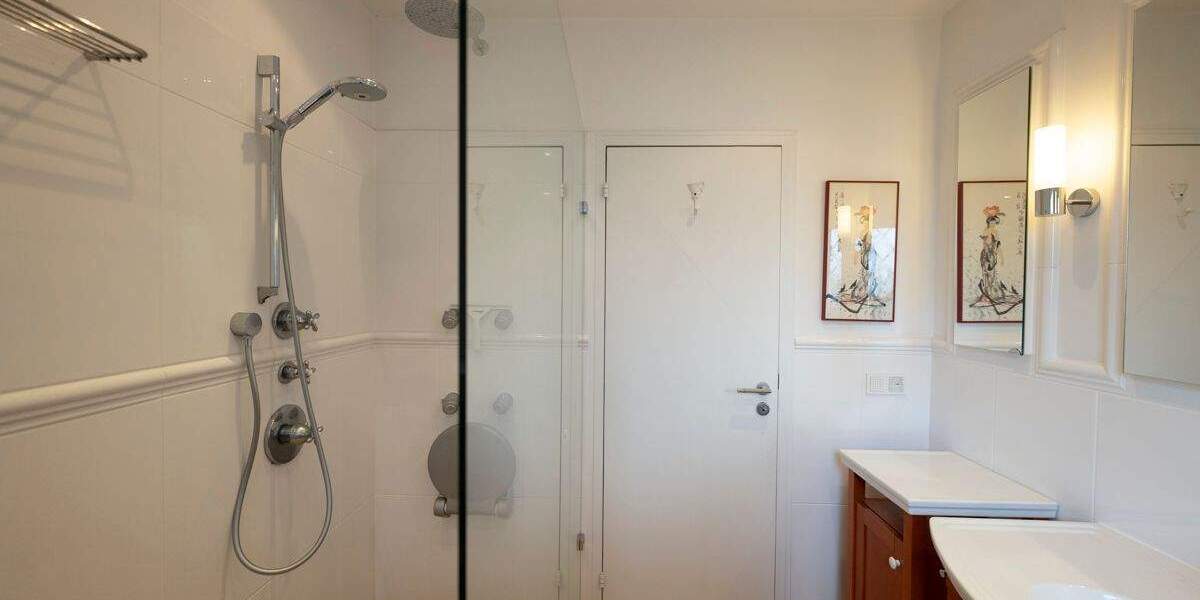 Einfamilienhaus Frankfurt am Main Bergen-Enkheim - 7 Zimmer, 224 m&sup2;, 1.395.000&euro; | Angebot:25743245