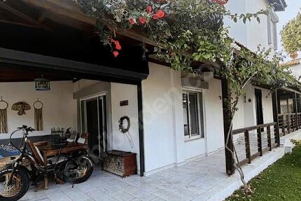 Haus Frankfurt am Main Innenstadt - 4 Zimmer, 120 m&sup2;, 400.000&euro; | Angebot:26619728