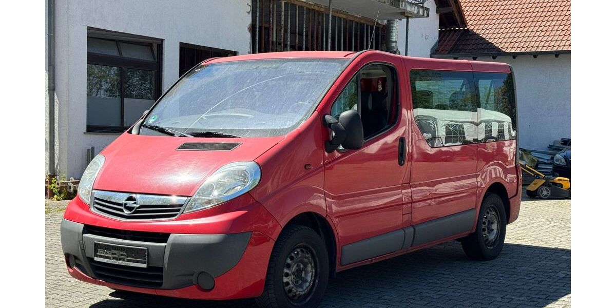 Opel Vivaro 202.977 km 7.900 &euro; Dieburg 64807