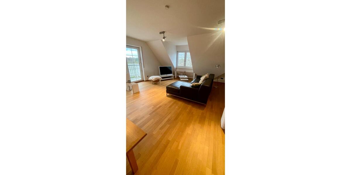 Dachgeschoßwohnung Langen (Hessen) - 3 Zimmer, 110 m&sup2;, 1.490&euro; | Angebot:25918763