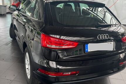 Audi Q3 152.500 km 18.000 &euro; Frankfurt 60437