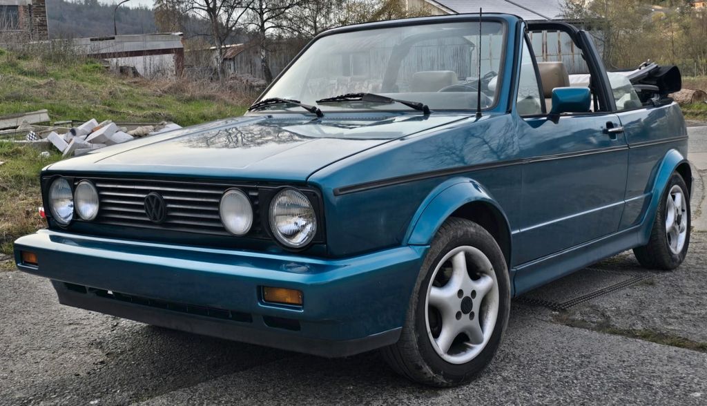 VW Golf 236.200 km 5.900 &euro; Frankfurt am Main 60433