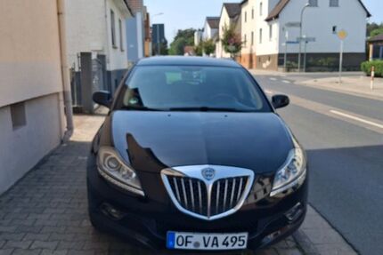 Lancia Delta 178.000 km 3.200 &euro; Mühlheim am Main 63165