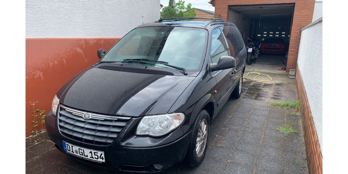 Chrysler Grand Voyager 186.000 km 2.950 &euro; Eppertshausen 64859