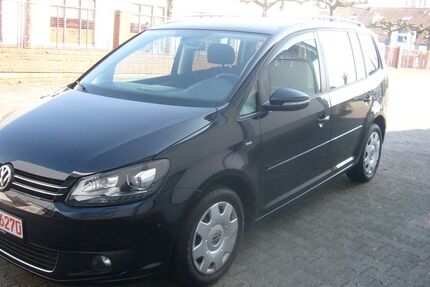 VW Touran 98.500 km 9.999 &euro; Langen 63225
