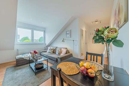 Wohnung Frankfurt Sachsenhausen Süd - 2 Zimmer, 60 m&sup2;, 1.650&euro; | Angebot:25105296