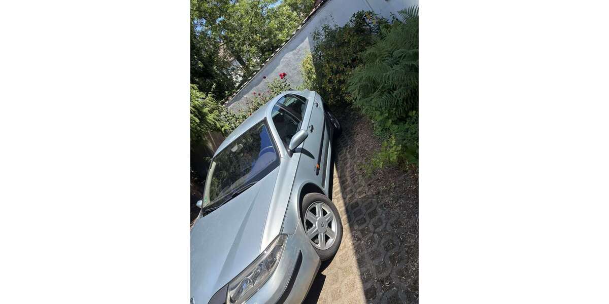 Renault Laguna 139.303 km 1.300 &euro; Frankfurt am Main, Stadt 60437