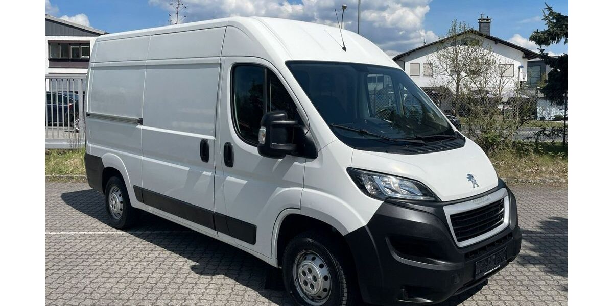 Peugeot Boxer 33.500 km 22.780 &euro; Langen 63225