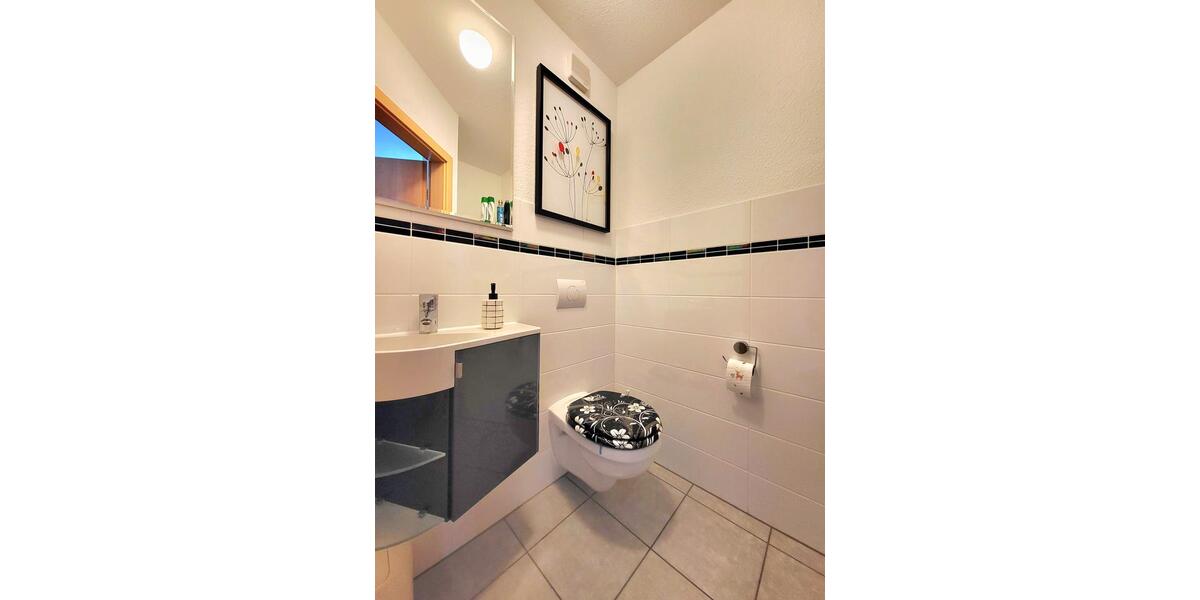 Einfamilienhaus Hanau Großauheim - 5 Zimmer, 133 m&sup2;, 1.690&euro; | Angebot:26002910