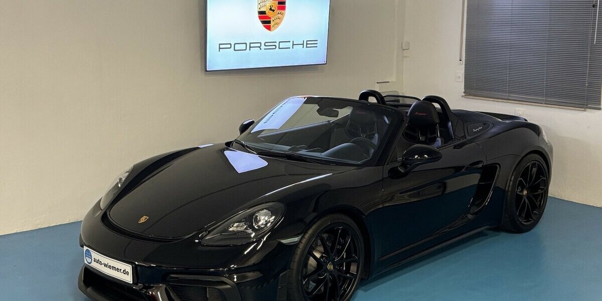 Porsche 718 Boxster Spyder APPROVED/Schalensitze/Chrono 6.800 km 103.900 &euro; Dreieich 63303