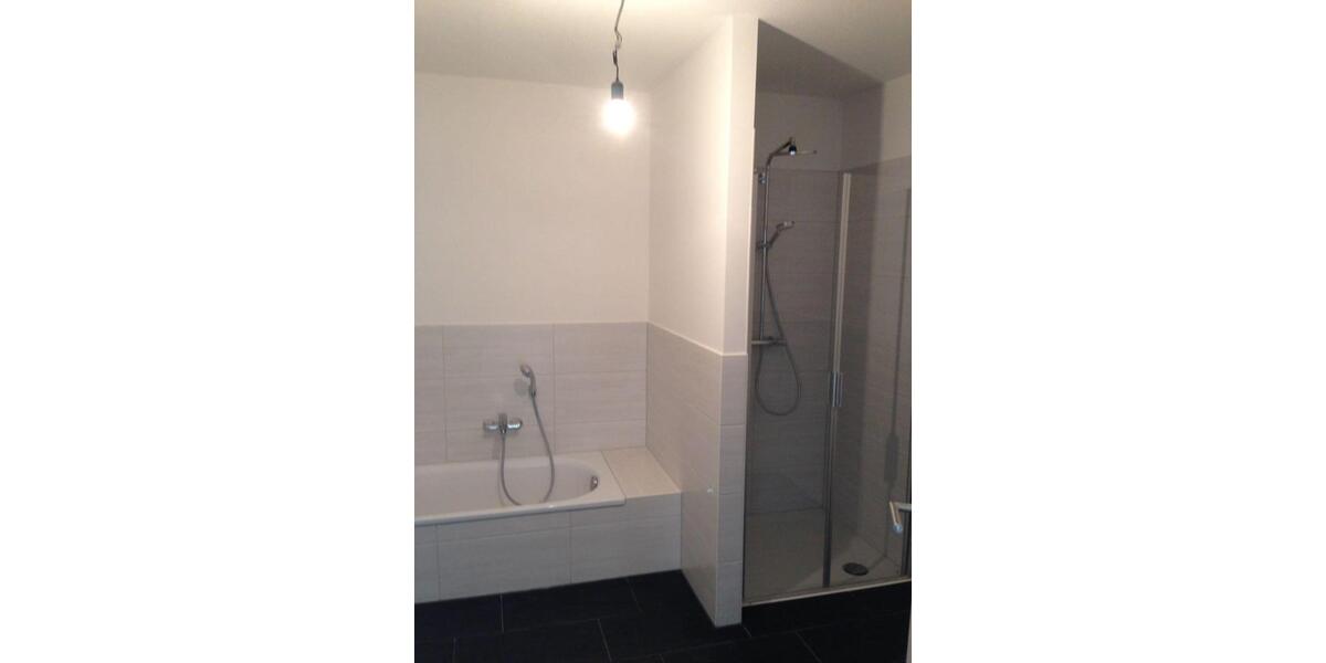 Einfamilienhaus Offenbach am Main Bieber - 3 Zimmer, 118 m&sup2;, 1.550&euro; | Angebot:25641980