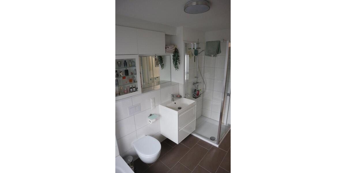 Etagenwohnung Hanau Großauheim - 3 Zimmer, 102 m&sup2;, 450.000&euro; | Angebot:27629131