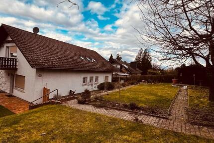 Haus Büdingen - 8 Zimmer, 178 m&sup2;, 409.000&euro; | Angebot:26008707