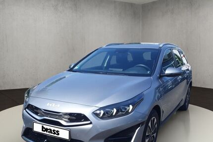 Kia ceed Sportswagon 19.500 km 25.500 &euro; Offenbach 63075