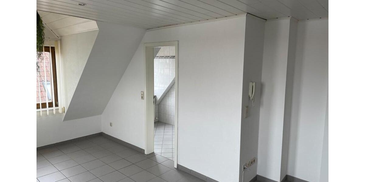 Erdgeschoßwohnung Rosbach vor der Höhe - 1 Zimmer, 40 m&sup2;, 600&euro; | Angebot:26120543