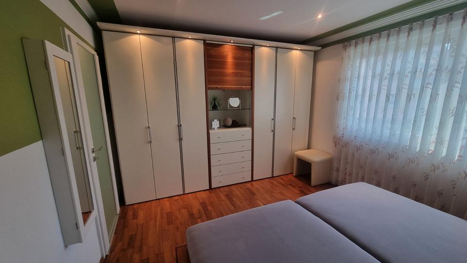 Erdgeschoßwohnung Wöllstadt - 3 Zimmer, 115 m&sup2;, 1.800&euro; | Angebot:26044452