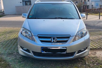 Honda FR-V 86.000 km 8.750 &euro; Langen 63225