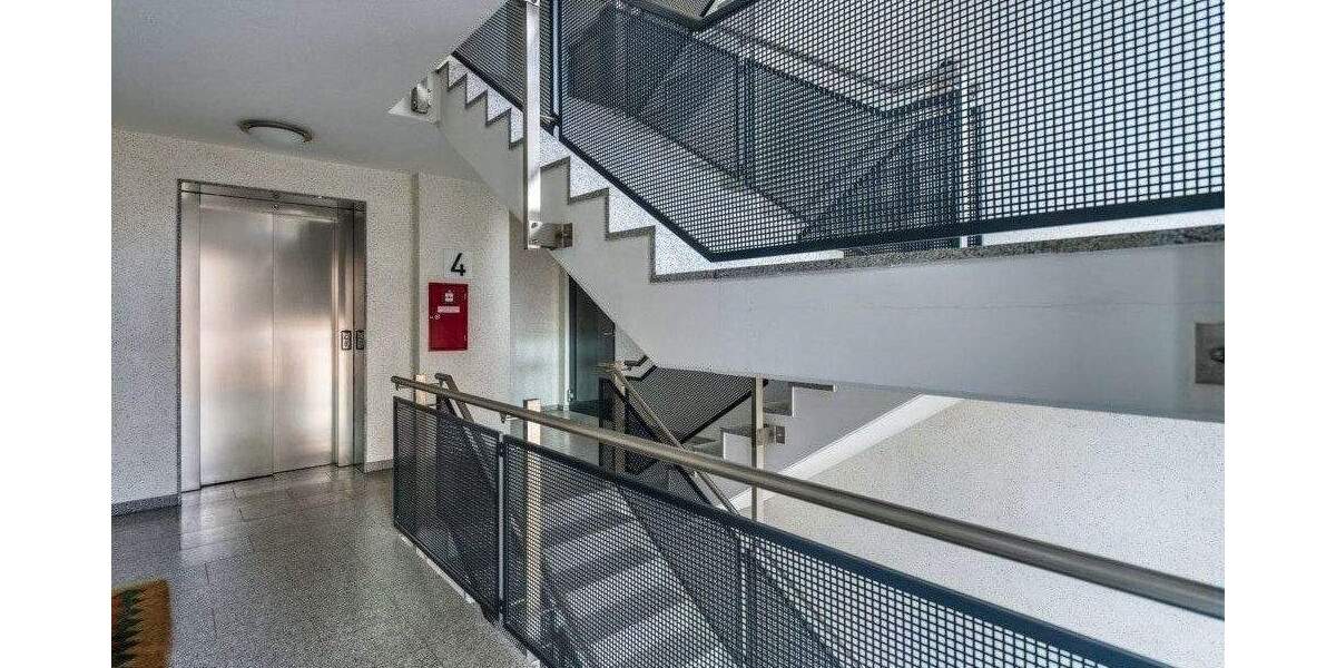 Etagenwohnung Frankfurt Gallus - 3 Zimmer, 96 m&sup2;, 719.000&euro; | Angebot:25686480