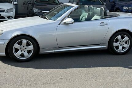 Mercedes-Benz SLK 200 185.000 km 4.999 &euro; Frankfurt am Main 60314
