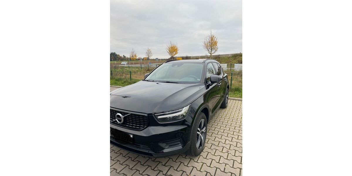 Volvo XC40 82.000 km 26.399 &euro; Rödermark 63322