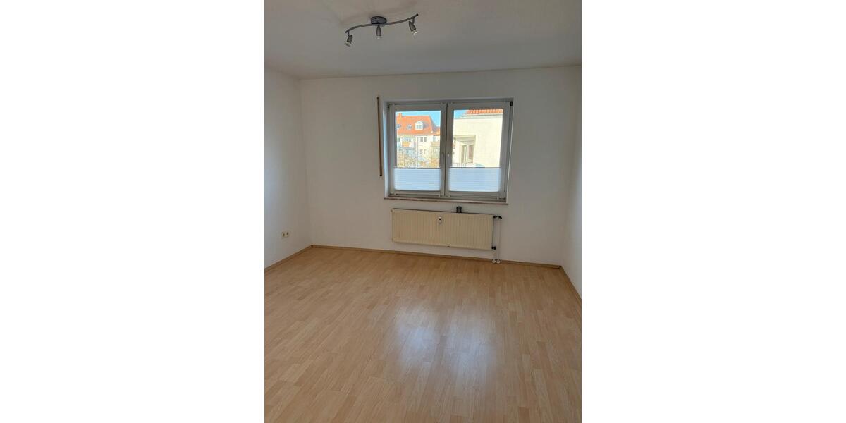 Etagenwohnung Großkrotzenburg - 2 Zimmer, 60 m&sup2;, 750&euro; | Angebot:25524293