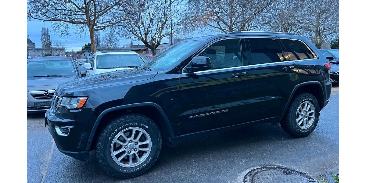 Jeep Grand Cherokee 113.500 km 17.000 &euro; Frankfurt am Main 65933