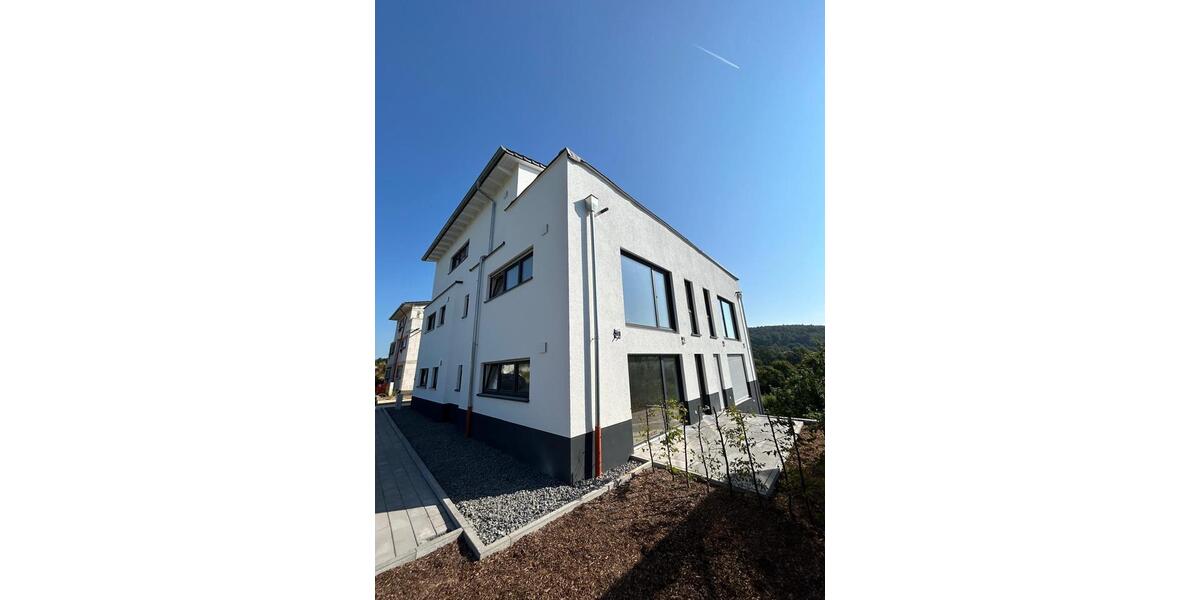 Erdgeschoßwohnung Gründau - 2 Zimmer, 79 m&sup2;, 1.050&euro; | Angebot:24377846